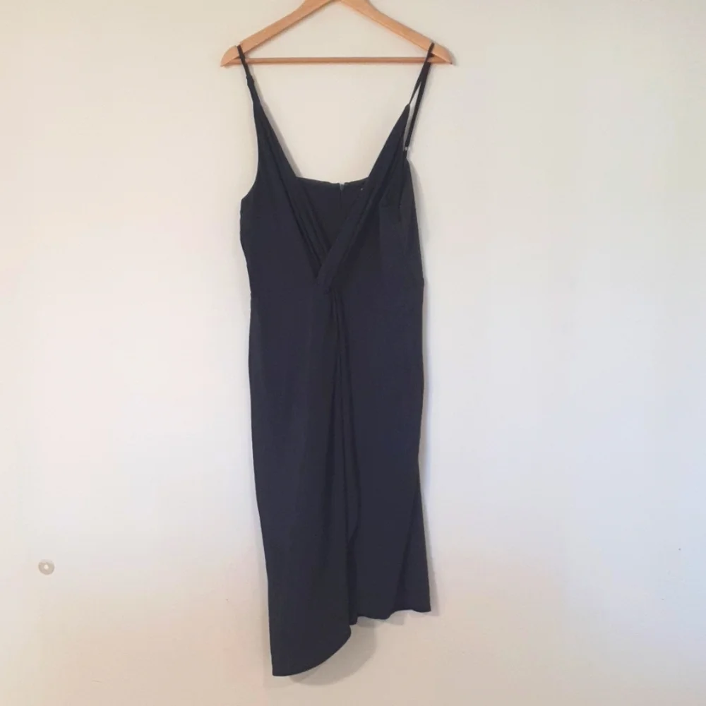Tussah Size 18 Dark Grey Evening Dress - Picture 9 of 10